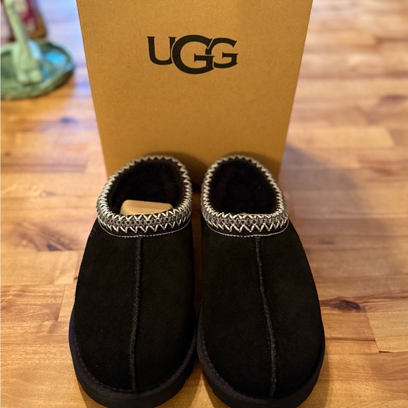 Ugg Tasman women’s Brand new size 5! - Picture 5 of 7